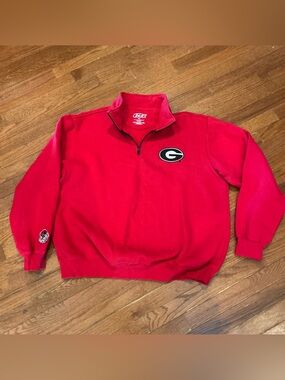 E5 Georgia Bulldogs quarter-zip pullover made of a cotton-polyester blend